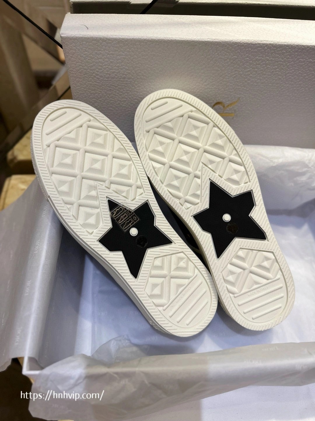 디올 워크앤디올 스니커즈 블랙 캔버스와 흰색 스웨이드 카프스킨