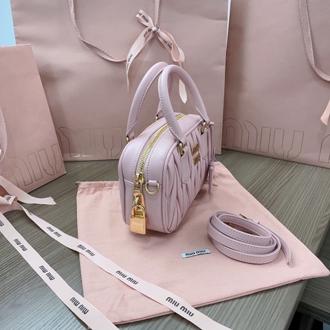 Miu Miu Arcadie 마틀라세 나파 가죽 백 5BB123 핑크 M1