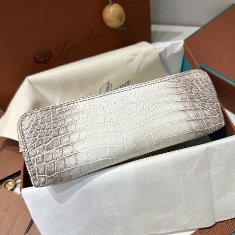 로로피아나 엑스트라 포켓 L19 악어