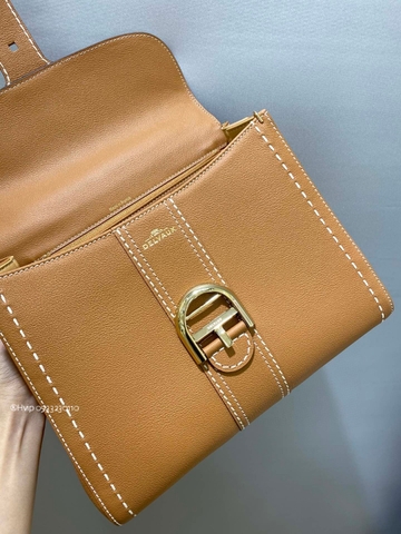 Delvaux Brillant MM Surpiqué 그레인 송아지 가죽 아이보리