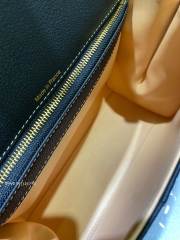 Delvaux Brillant PM Surpiqué 그레인 송아지 가죽 블랙