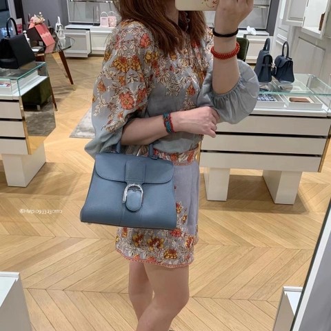 Delvaux Brillant MM 로데오 송아지 가죽 아주르