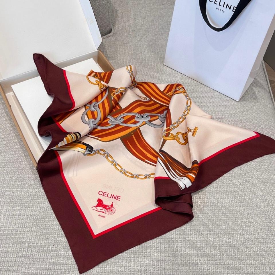 셀린느 스퀘어 IN 실크 트윌I IVORY/TAN/BROWN 2AW902R51