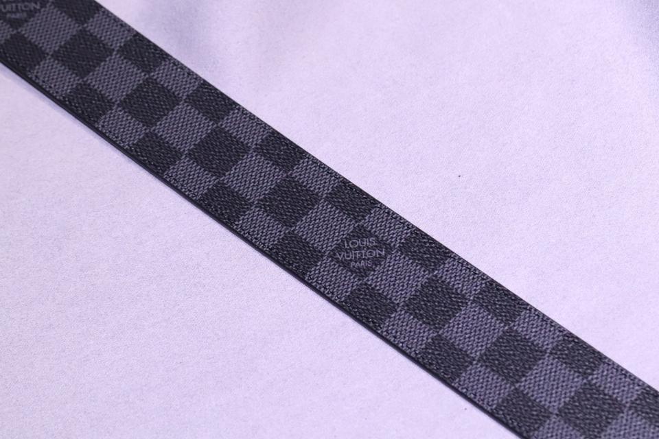 루이비통 M0213T LV 이니셜 40mm 리버서블 벨트 그래파이트
