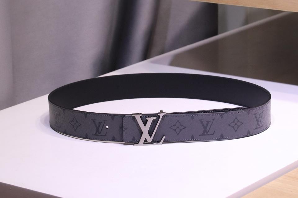 루이비통 M0285V LV 이니셜 40mm 리버서블 벨트