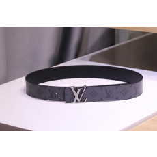 루이비통 M0285V LV 이니셜 40mm 리버서블 벨트