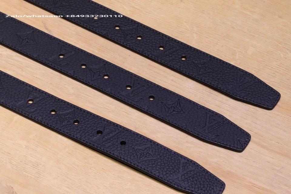 루이비통 M4043V 슬림형 35mm 양면 벨트.